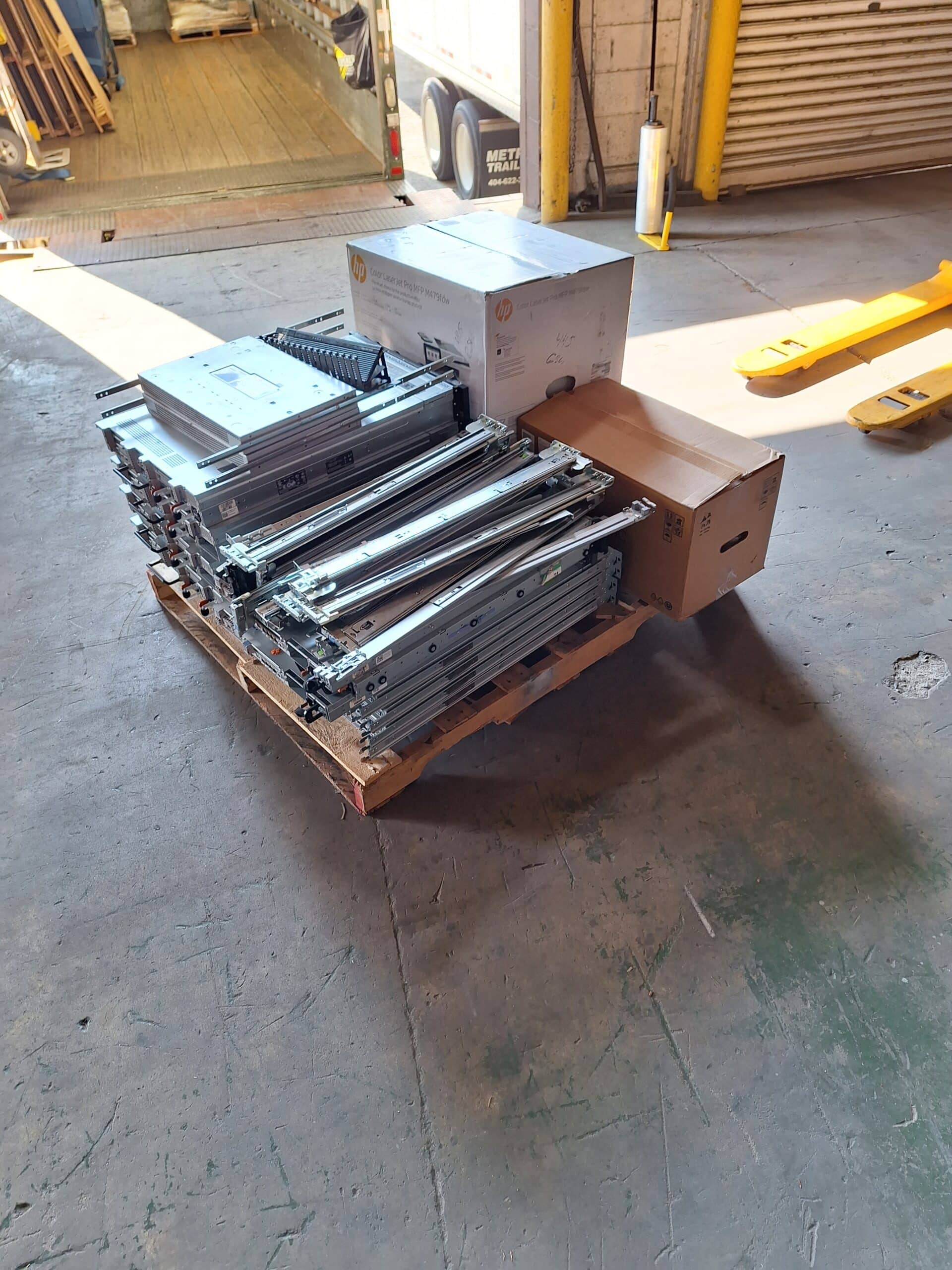 The Dos and Don’ts of Electronics Recycling: How to Safely Remove Your Data